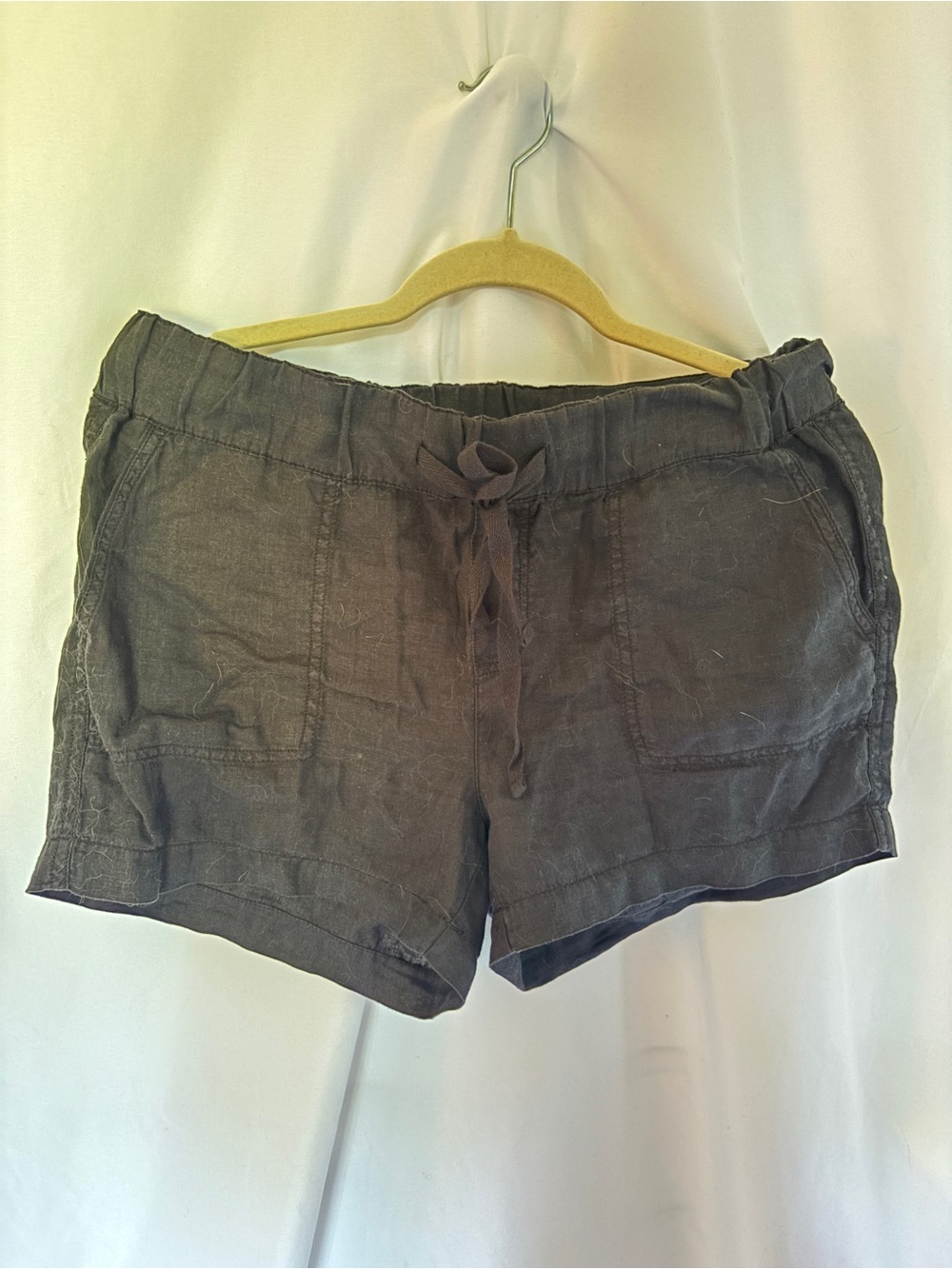 Caslon Women’s Charcoal Drawstring Linen Shorts